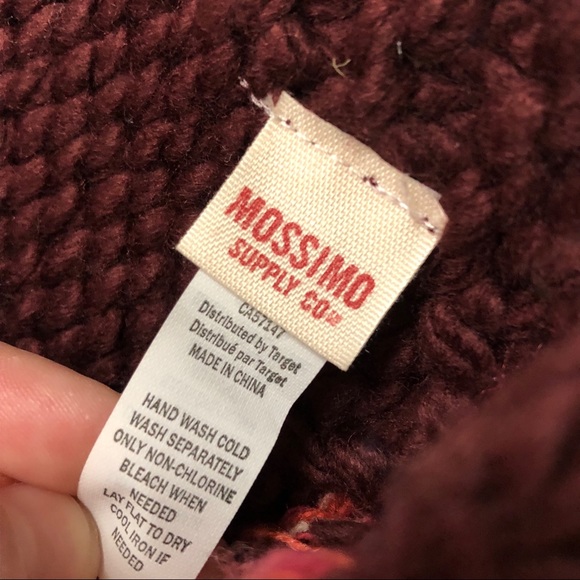 Mossimo Supply Co. Chunky Knit Infinity Scarf - Picture 4 of 5